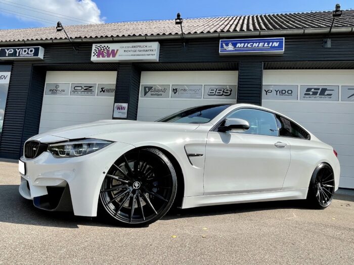 BMW M4 Competition G82