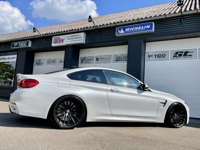 BMW M4 Competition G82
