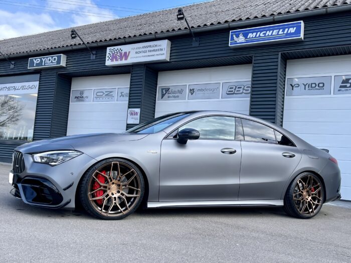 Mercedes AMG CLA 45s