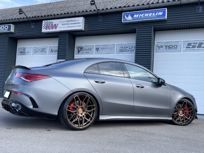 Mercedes AMG CLA 45s