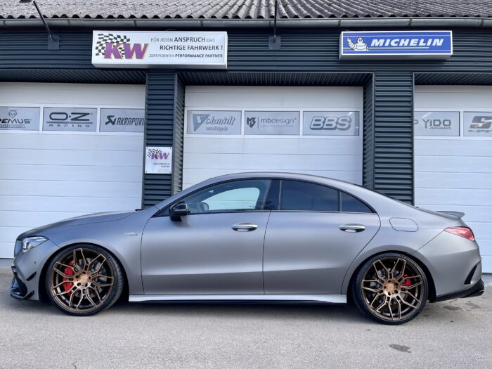 Mercedes AMG CLA 45s