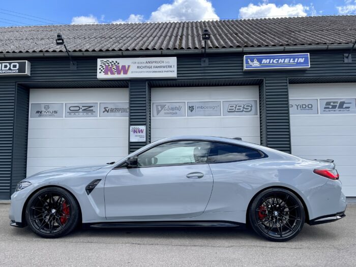 BMW M4 G82