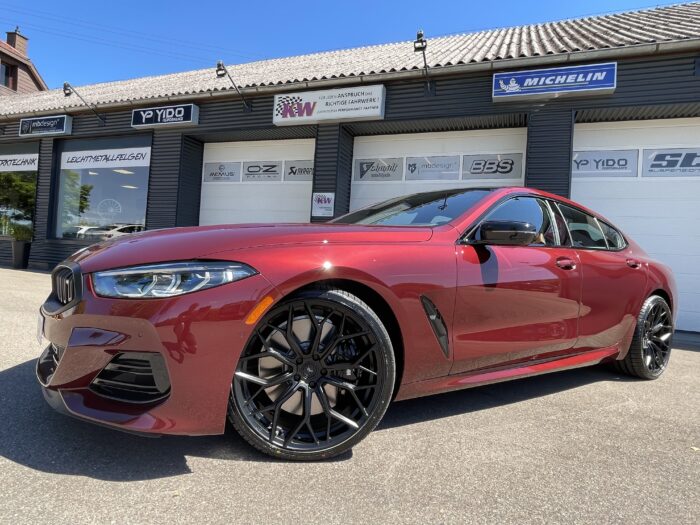 BMW 850i