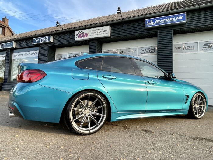 BMW 440i